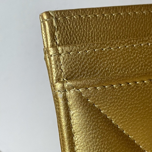✨ Authentic EUC Chanel 19 Gold Metallic Lambskin Cardholder  ✨ - Picture 5 of 12